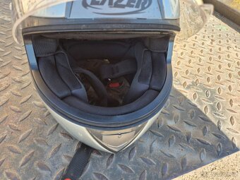 Daruji moto helma - 3