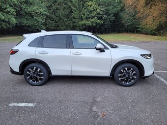 HONDA ZR-V 2.0 e:HEV Advance Panorama BOSE® Head-Up Kůže atd - 3