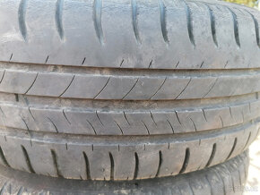 Sada zimních pneu na discích. - 3