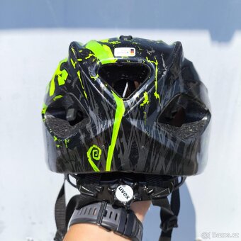 Dětská helma Uvex - 3