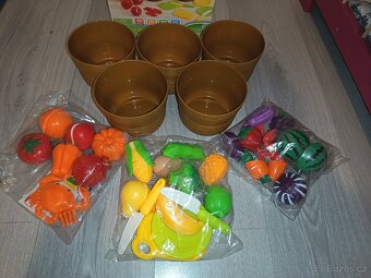 Plastové jídlo do kuchyňky - 3