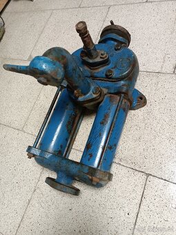 Ruční pumpa Lila - 75 - 3