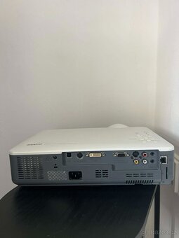 Projektor Sanyo PLC XU88 - 3