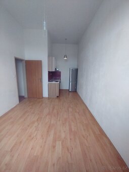 2kk 37m² parking balkon sklep - 3