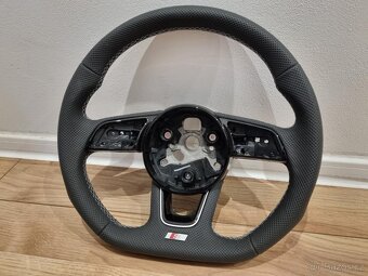 AUDI VOLANT KOZENY PERFOROVANY - 3