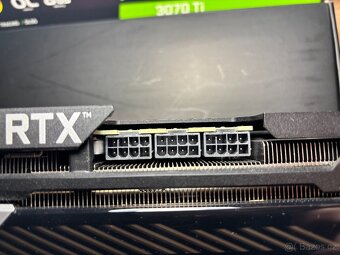ASUS ROG STRIX RTX 3070 Ti O8G GAMING (OC edice) - 3