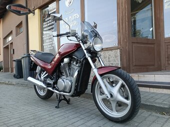 Suzuki VX 800 - 3