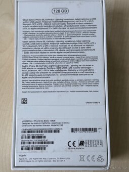 Apple iPhone SE 128GB - 3