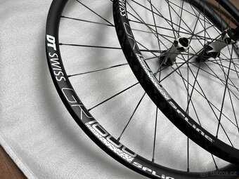 Gravel kola DT Swiss GR1600 - 3