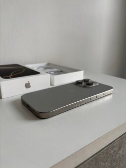 iPhone 16 Pro 128 GB - 3