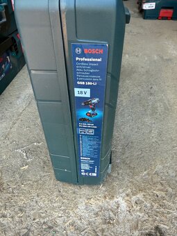 BOSCH Professional Akuvrtačka GSB 180LI - 3