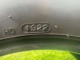 Hankook Ventus prime 3X 215/65R17 - 3