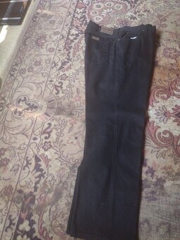 Jeansy Wrangler - 3