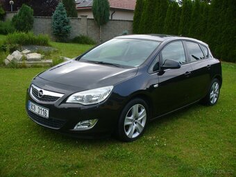 Opel Astra 1.4i Turbo - 3