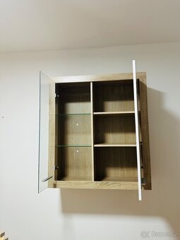 Závěsná skříňka - 3