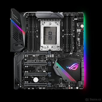 PC sestava s AMD Threadripper 2950X a RGB osvětlením - 3