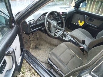 BMW e30 - 3