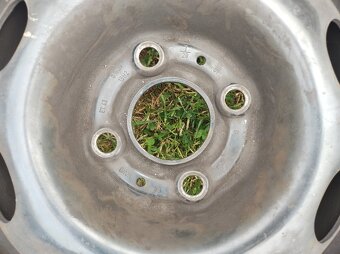 175 65 R13 letní BARUM Brno - 3