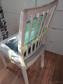 Cestovní skládací krmící židlička - 3