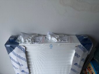 Radiátor Korado Radek Klasik 550X1000mm boční přípojky - 3