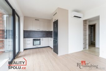 Pronájem, byty/2+kk, 77 m2, Zahradní 2833/2, Východní Předmě - 3