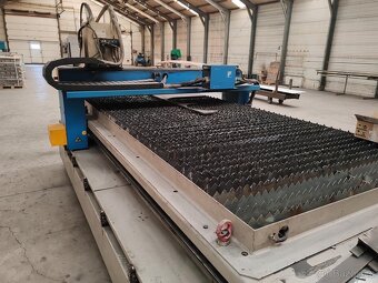 Plazmový řezací stroj VANAD Kompakt (8034) - 3