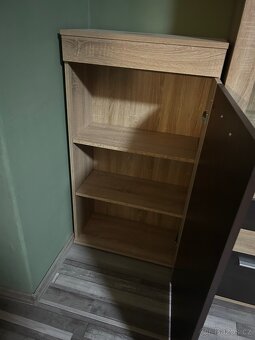 Televizní stěna ze 3 skříněk - 3