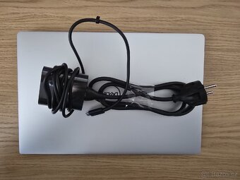 Notebooku Dell XPS 7390 4K - 3