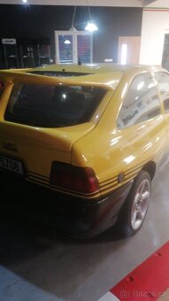 Ford Escort RS Cosworth - 3