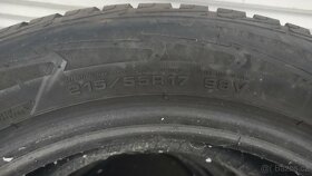Zimní pneu Goodyear Ultra grip performance 215/55 R17 98V - 3