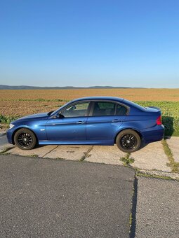 BMW 318i E90 - 3