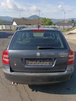 Škoda Octavia II combi - 3