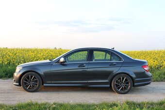Mercedes C300 AMG paket - 3