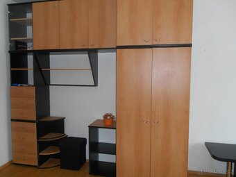 Prodám byt, 1+kk,vybavený starším nábytkem ve Zlíně, JS - 3