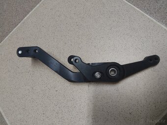BMW S1000RR řadící páka Gilles - 3