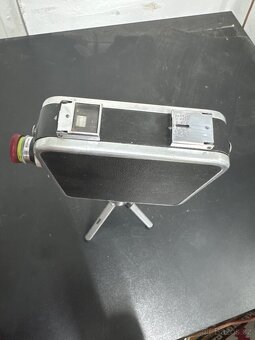 Meopta Admira 8 - vintage filmová kamera 8mm + stativ - 3