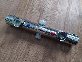 Sprchový sloup s termostatickou baterií - 3