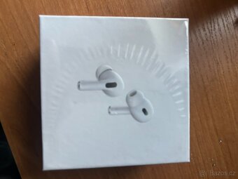 Apple AirPods Pro 2 - 3