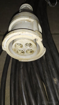 Prodlužovací kabel 4 x 380 V , délka - 56 metrů - 3
