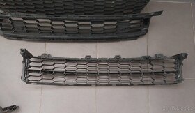Střední mřížky do nárazníku Superb 3 - 3