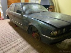 BMW 735i -e32 automat dily s celeho vozu - 3