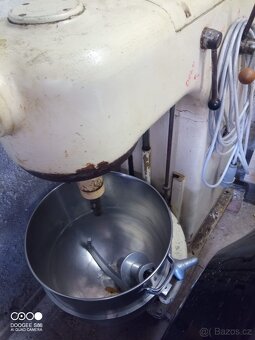 Prodám velkokuchyňský profesionální robot - 3