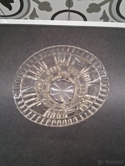 Skleněný pohár - 3