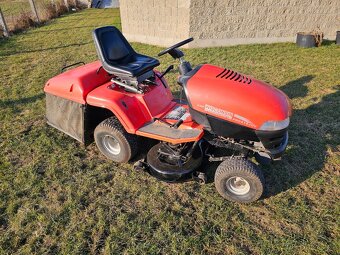 Zahradní traktor Wisconsin w2828 - 3