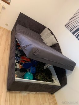 Prodám postel s úložným prostorem - 3