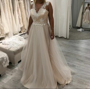 Luxusní svatební / plesové šaty - 3