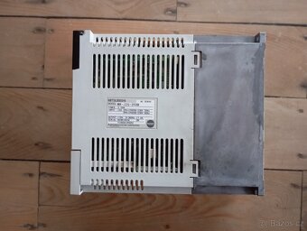 Servo zesilovač Mitsubishi MR-J2S-350B - 3