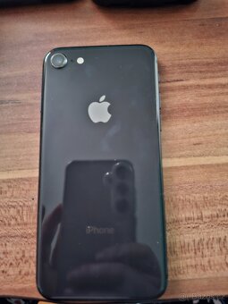 Iphone 8 - 3