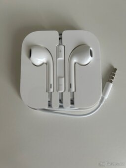 Nové sluchátka zn.Apple - 3