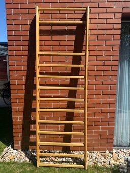 Prodám žebřiny (ribstole) délka 232 cm a 253 cm - 3